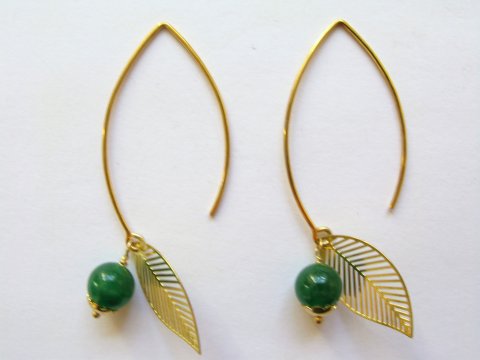 Grøn jade med blad