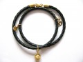 Sort flettet lderarmbnd