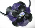Sorte h�rb�jle med sort l�derblomst