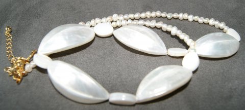 Pearl glow