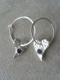 Dainty hearts