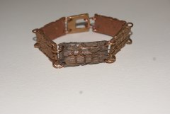 Mixed metal armbnd