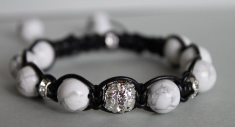 Howlite