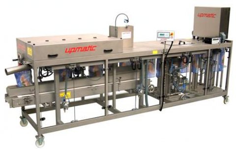 Upmatic 2000IET - Fully automatic filling and sealing machine for polyethylene bags ranging from 0,5 kgs to 10 kgs filled weight
