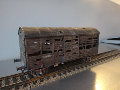 Skrotvogn, s�rdeles medtaget godsvogn