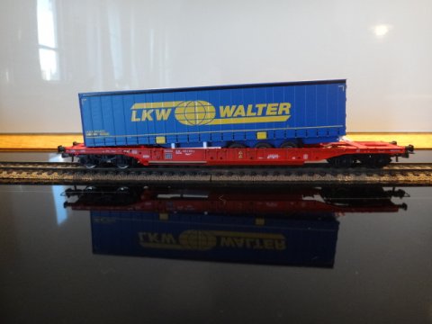 Sdgmns-vogn, r�d b�revogn med Walters-s�ttevogn