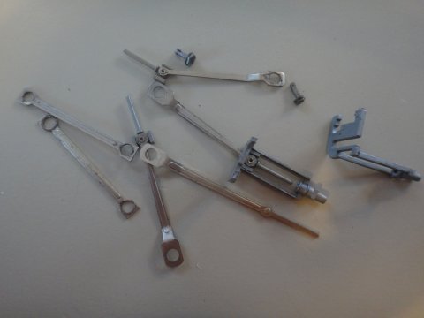 Fleischmann nr. 4000 'Sorte Anna' - dele til styring og gangt�j