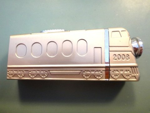 Lighter, udformet som et amerikansk diesellokomotiv