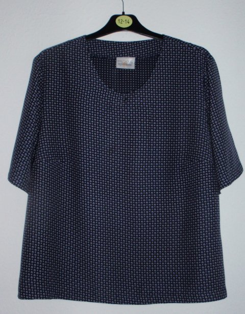 Bl bluse med mnster, lidt brugt