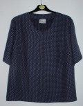 Bl bluse med mnster, lidt brugt