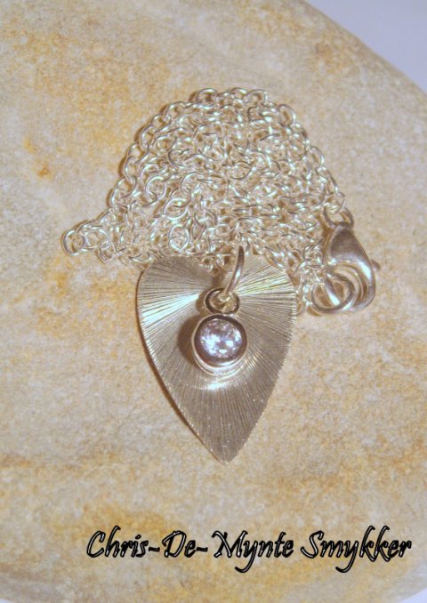 Heart For Love.