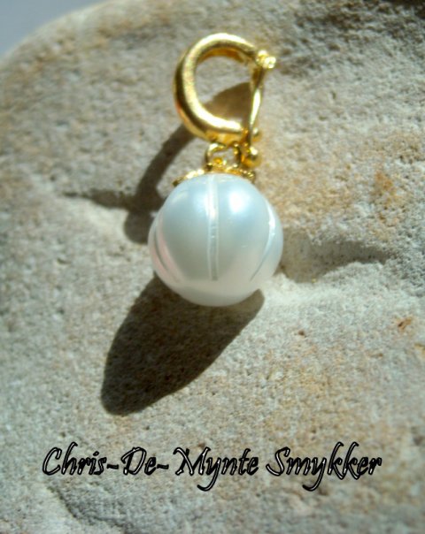 White Pearl.