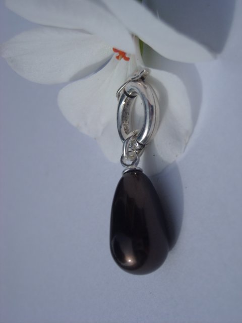 Brown Pearl.