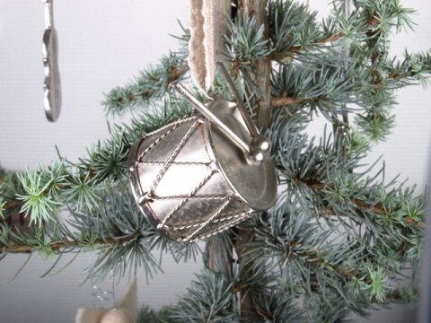 Musikinstrument tromme til juletræet