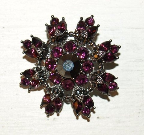 Broche, lilla sten
