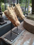 Geschnitzten Pferdekopf am Stand, H24 cm