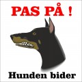 Hunden bider
