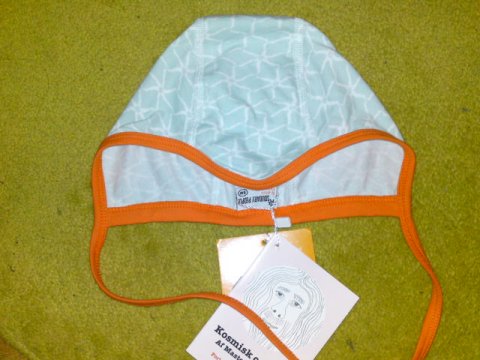 Solidary People Baby Hat
