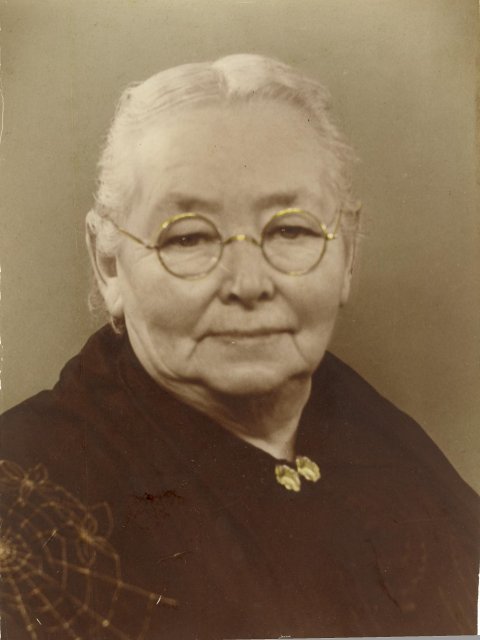 Min fars´s mor - Født 10.12.1870 - død 21-01.1952