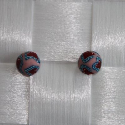 Fimo rerige rund lyserd med hjerter