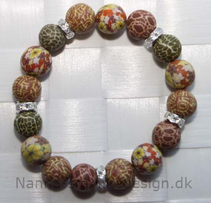 Fimo armbnd brunt m. rhinstens perler