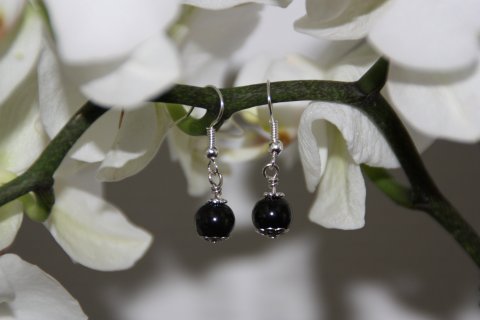 Porcælensperler, sorte kr. 35,-