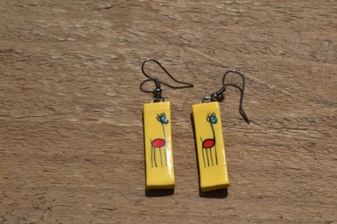 Yellow with giraf