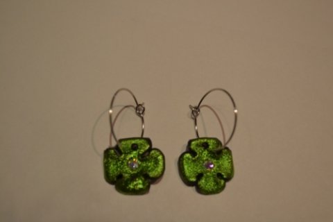 Creols with flower in limegreen