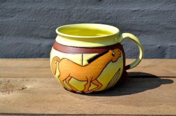 Mug with horse