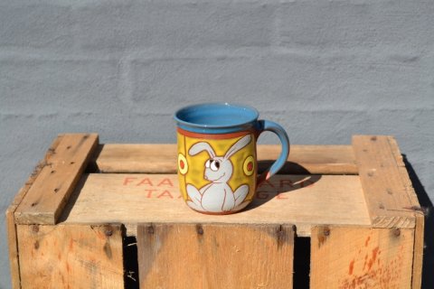 Mug with rabbit