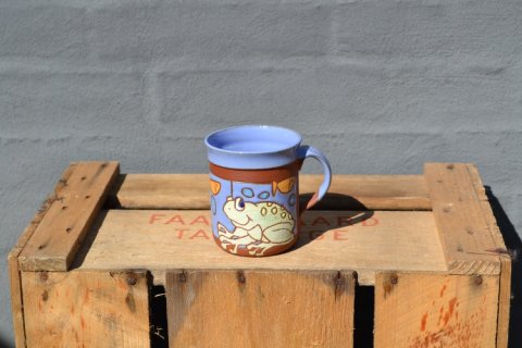 Mug with green frog