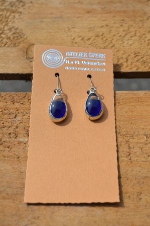 Earrings with transparent and blue glass
