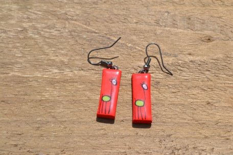 Red with giraf