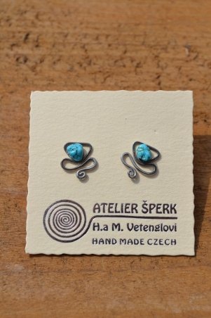 Earstick with turquoise
