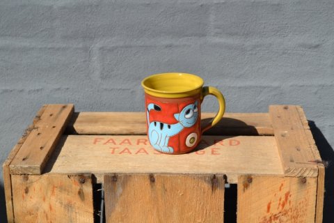 Mug with cat