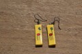 Yellow with giraf