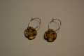 Creols with flowers in gold/bronze