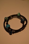 Leather bracelet in blue colours