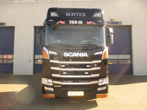 018505