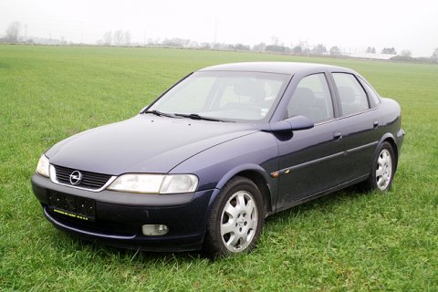 Opel Vectra 2.0 - 16 V Sport