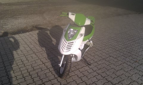 Knallert scooter Aprilia Sonic hvid- grøn