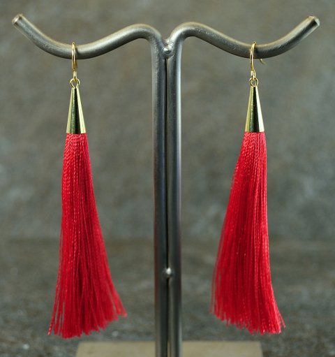 Mrk rd tassel reringe