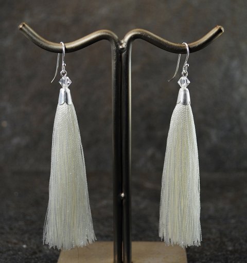 Rhvid tassel reringe