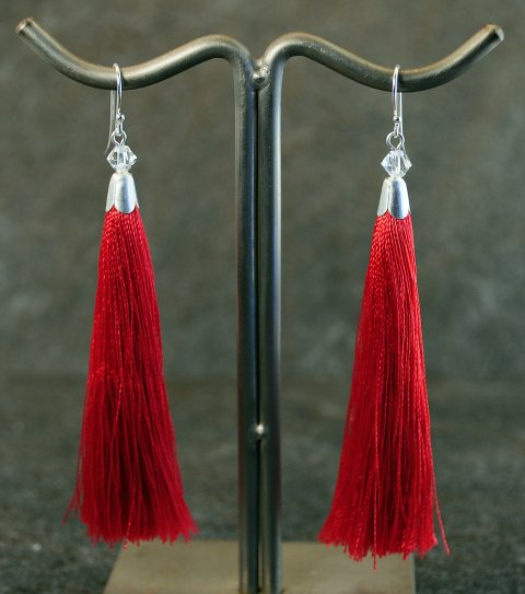 Mrk rd tassel reringe