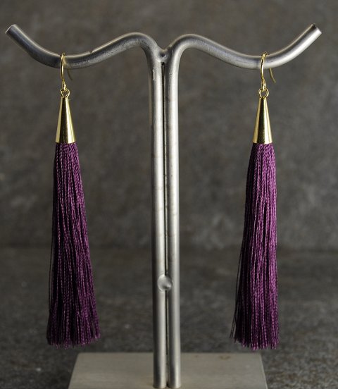 Mrk lilla tassel reringe