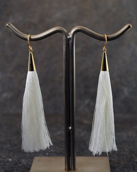 Rhvid tassel reringe