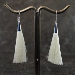 Rhvid tassel reringe
