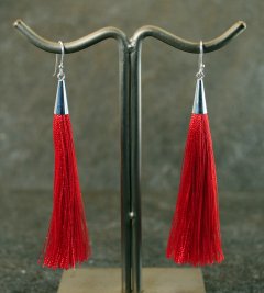 Mrk rd tassel reringe