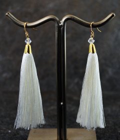 Rhvid tassel reringe