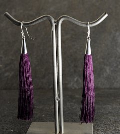 Mrk lilla tassel reringe
